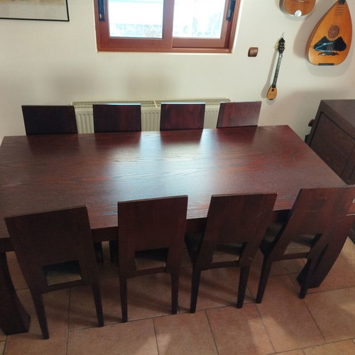 Dining room set like new, solid wood table, 8 chairs, buffet, mirror