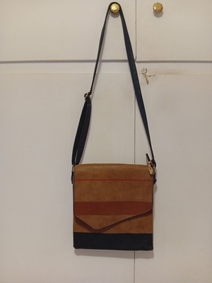 Shoulder bag like new 26x24 cm