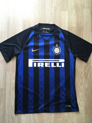 Inter Milan Home Shirt Icardi #9 size M like new authentic