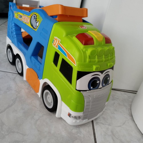 Scania toy truck like new with sound and lights