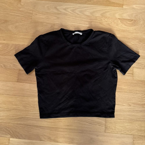 Zara black crop T-shirt size M like new