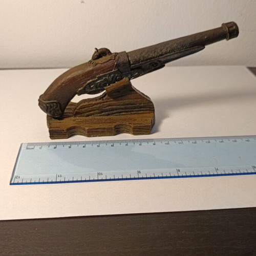 Decorative item used