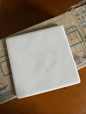 Λευκά κεραμικά πλακάκια Elios Ceramica καινούργια, πακέτο 17 κουτιών
