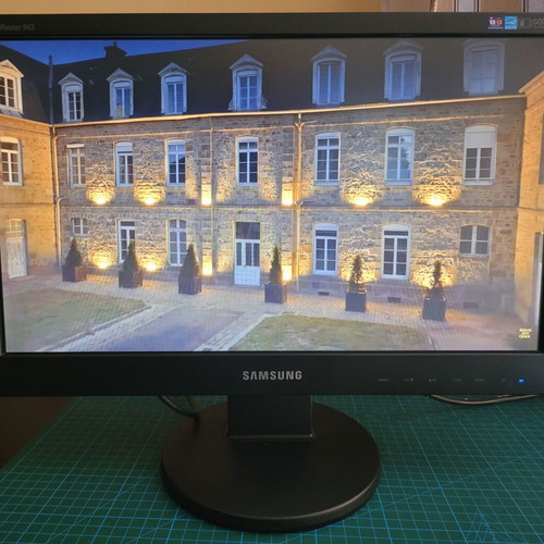 Samsung Syncmaster 943SN 19" LCD monitor