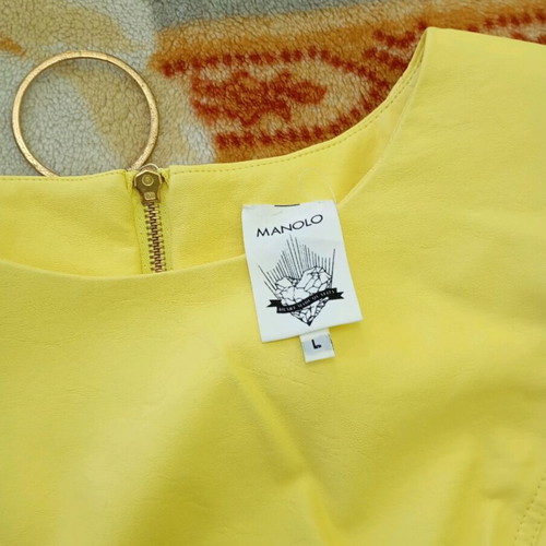 Manolo leather blouse like new, yellow, size L