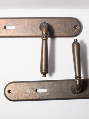 Antique Interior Door Handle Pair new, metal Zamak alloy, rust color