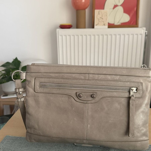 Balenciaga Paris light grey pouch used
