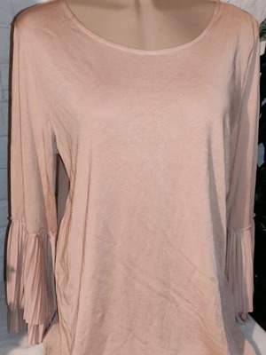 Banana Republic blouse like new, beige, size L