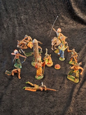Lineol Indian figures used, 1930s