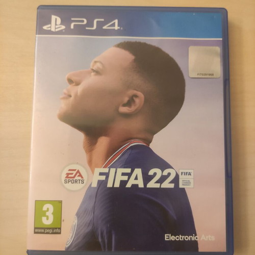 Fifa 22 PS4 game like new, sports