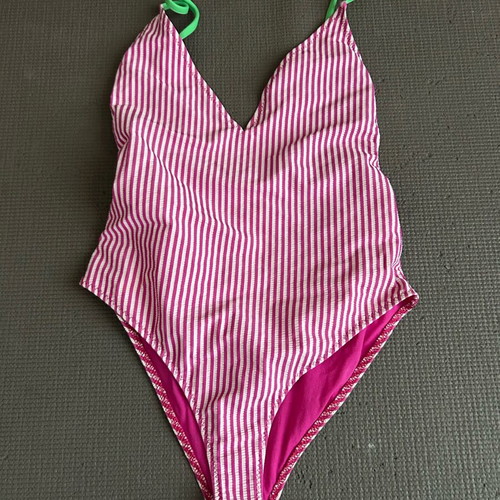 Zara swimsuit like new, pink, XS/S sizes