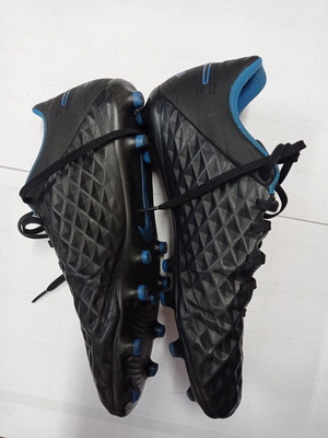 Nike Tiempo football shoes used, black with blue, size 40