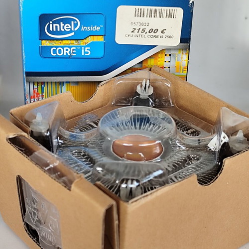 Intel Core i5-2500K Box with Factory Cooler like new, LGA 1155