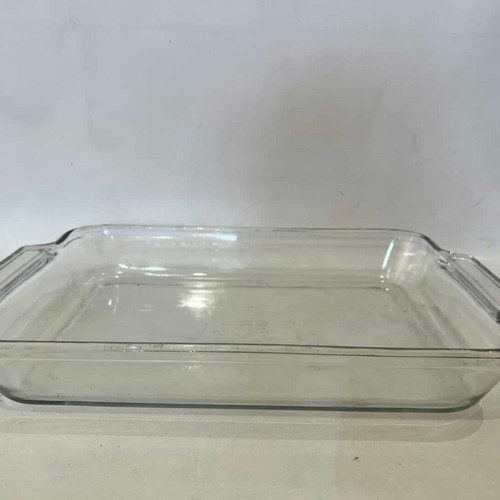 Anchor Hocking rectangular heat-resistant glass dish used 5.5x39.5x25