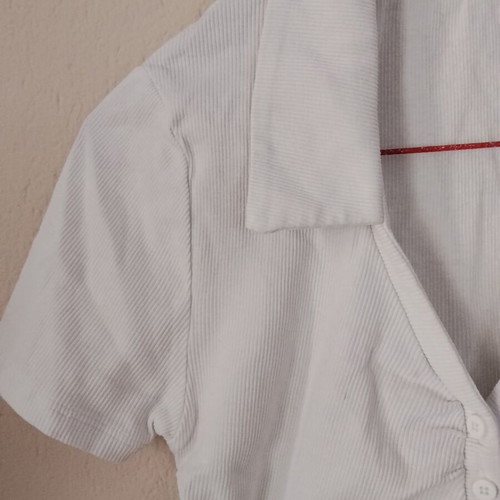 Terranova white ribbed top like new, size M