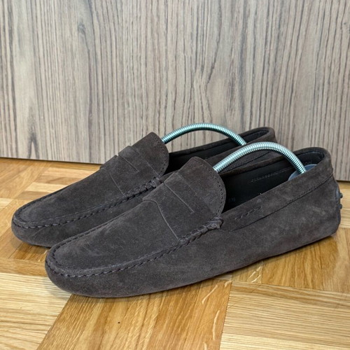 Tod’s brown suede driving shoes used size 40.5