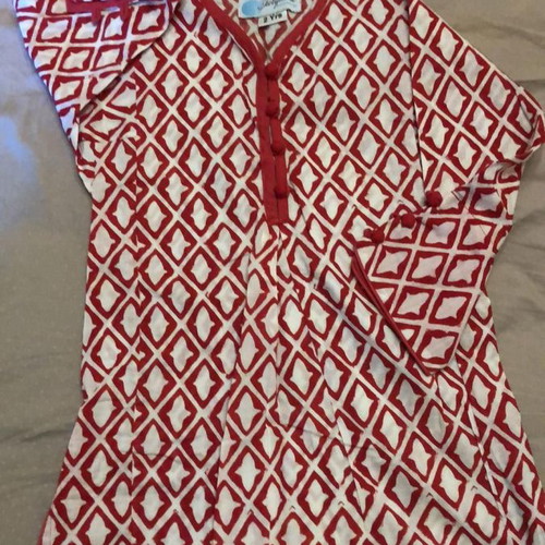 Kids Caftan size 2 like new, cotton with geometric pattern