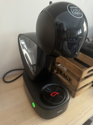 Krups Dolce Gusto coffee machine, black