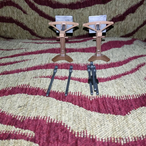 Playmobil crossbows with arrows like new
