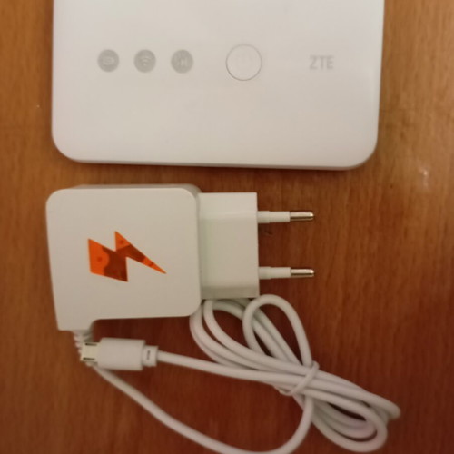 ZTE MF937 mobile WiFi router 4G