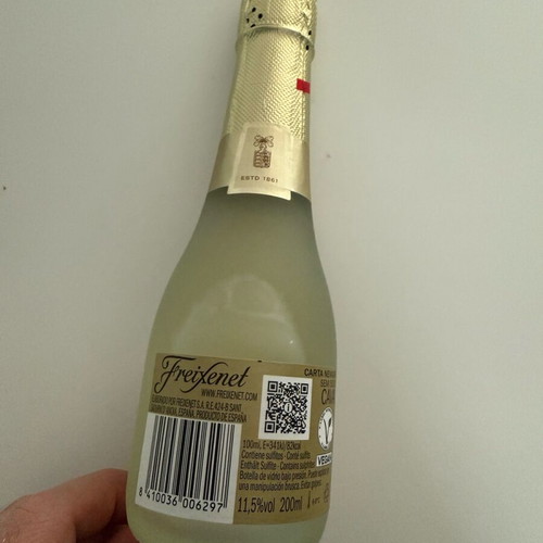 Freixenet Carta Nevada sparkling wine semi dry 200ml new