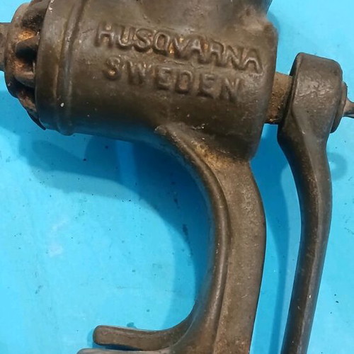 Vintage Husqvarna meat grinder used, manual