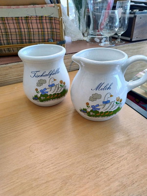 Ceramic retro breakfast set with milk jug and table waste container