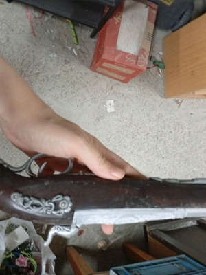 Decorative pistol like new