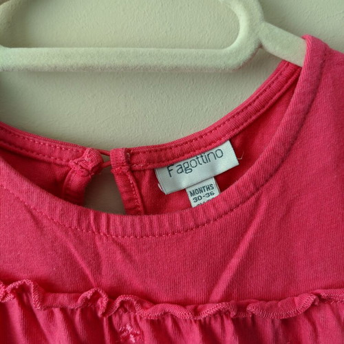 Fagottino summer t-shirt for 3 years old, fuchsia, used with pastel pink gift