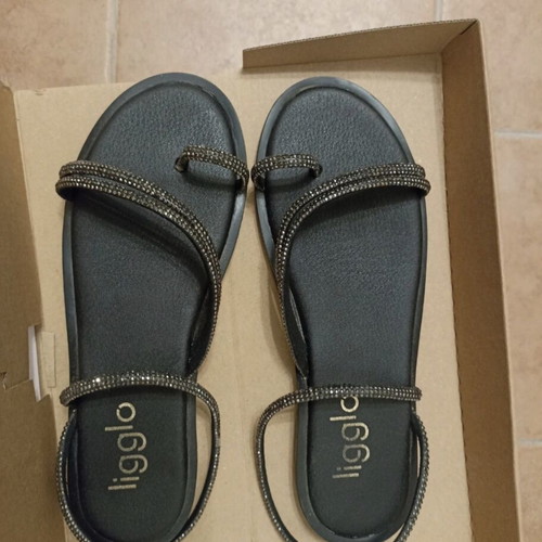 Ligglo sandals with rhinestones like new, size 38, black
