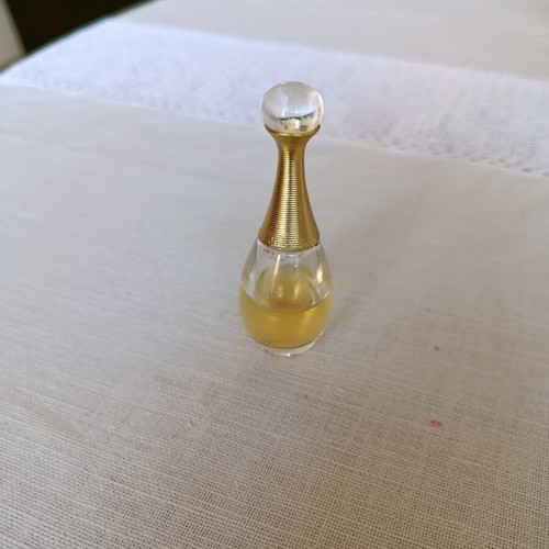 Mini perfumes Aloe Colors Silky Touch roll on 7ml and J'Adore Dior 5ml used