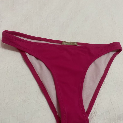 Bodytalk fuchsia bikini bottom size S like new