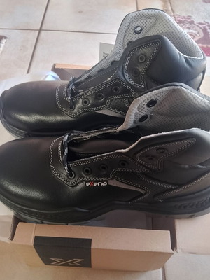 Exena Orione Safety Shoes New Size 42 Made in Italy