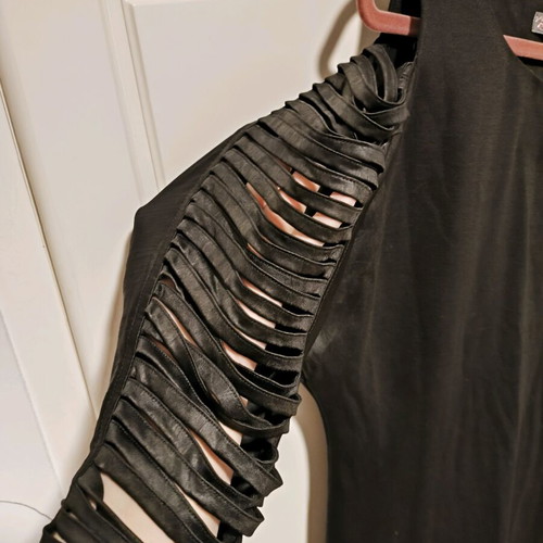 Black dress in A-line with sleeve design, like new, size Large