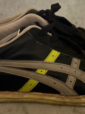 Asics leather sneakers used, size 46, black