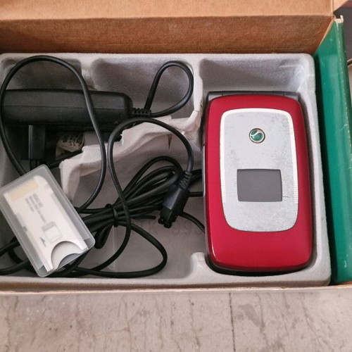 Sony Ericsson Z1010 used for collection only