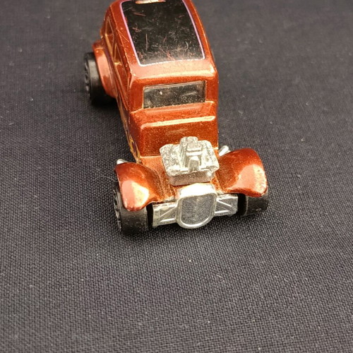 Hot Wheels Mattel die cast '32 Ford Vicky μεταχειρισμένο