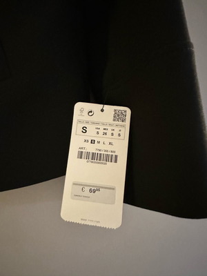 Zara jacket black new, size Small