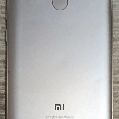 Xiaomi Redmi Note 5 used with charger, beige, 32GB, Dual SIM
