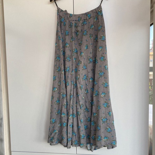 Vintage maxi skirt gray with blue flowers used