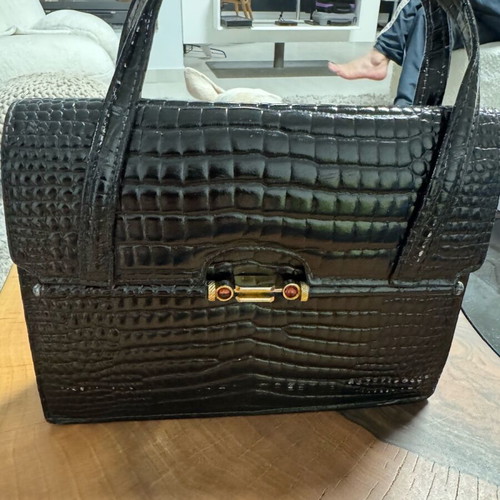 Bag with cute clasp like new, medium size, croc style, black