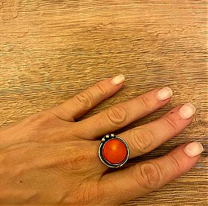 Ασημένιο δαχτυλίδι με πέτρα