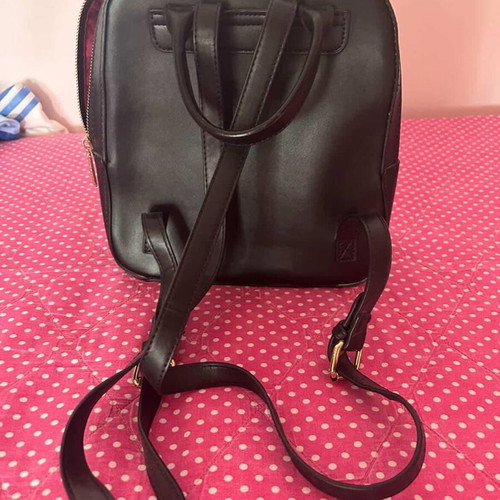 Verde black backpack bag like new