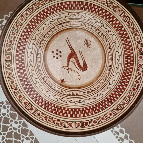 Ancient Greek decorative items like new from museums