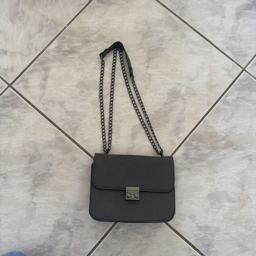 Shoulder bag like new, no defects
