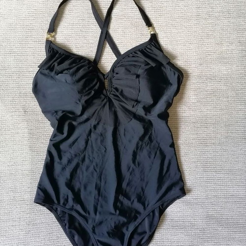 Point Zero one-piece swimsuit size M like new, black