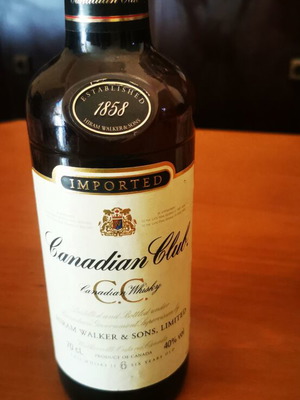Canadian Club vintage whisky 1980s-1990s