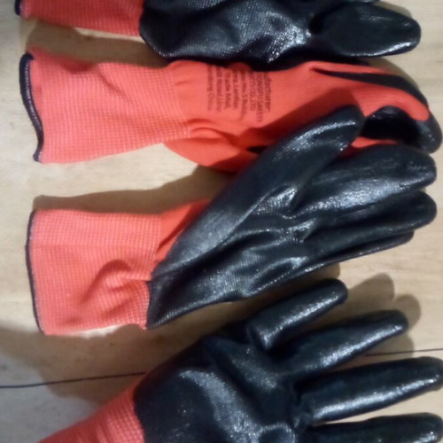 Work gloves new, pack of 4, high durability