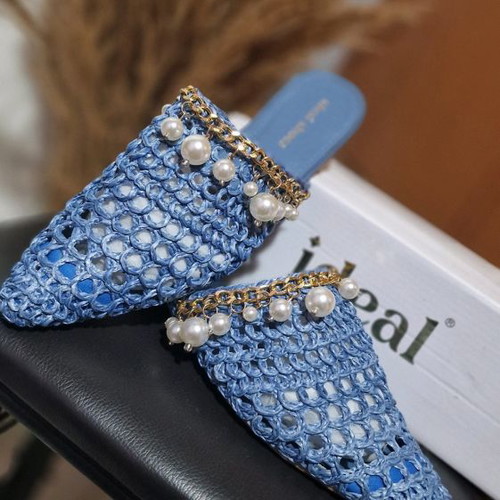 Women's mule new with hanging pearls, size 38