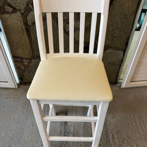 Stool refurbished, white matte lacquer finish